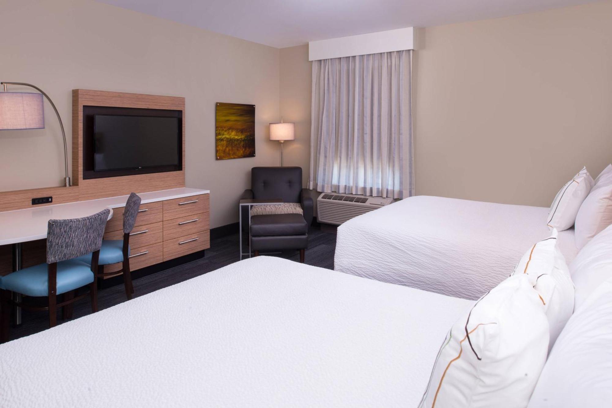 Towneplace Suites By Marriott Saskatoon Ngoại thất bức ảnh