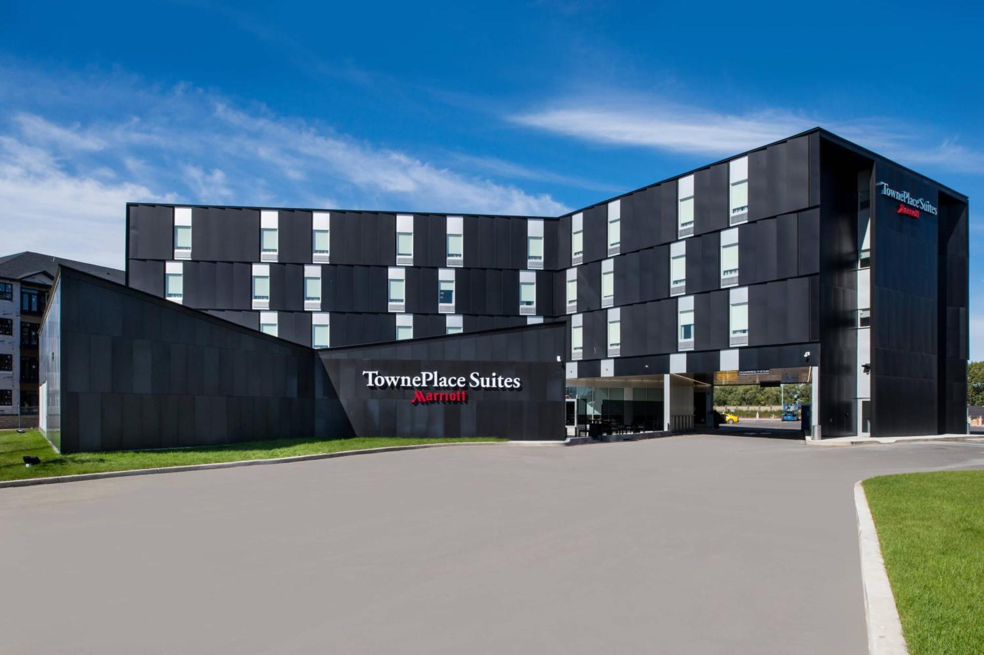 Towneplace Suites By Marriott Saskatoon Ngoại thất bức ảnh
